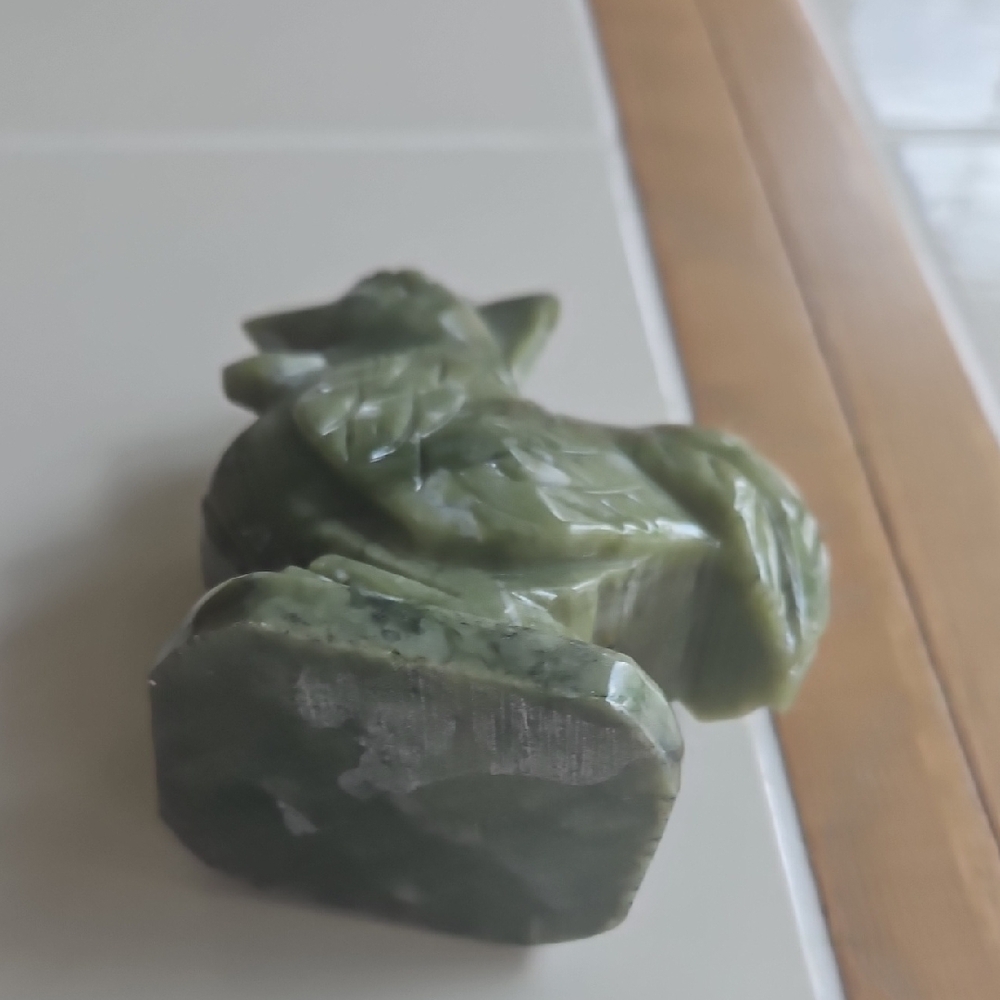 Green Stone Bird Figurine - Picture 2 of 4